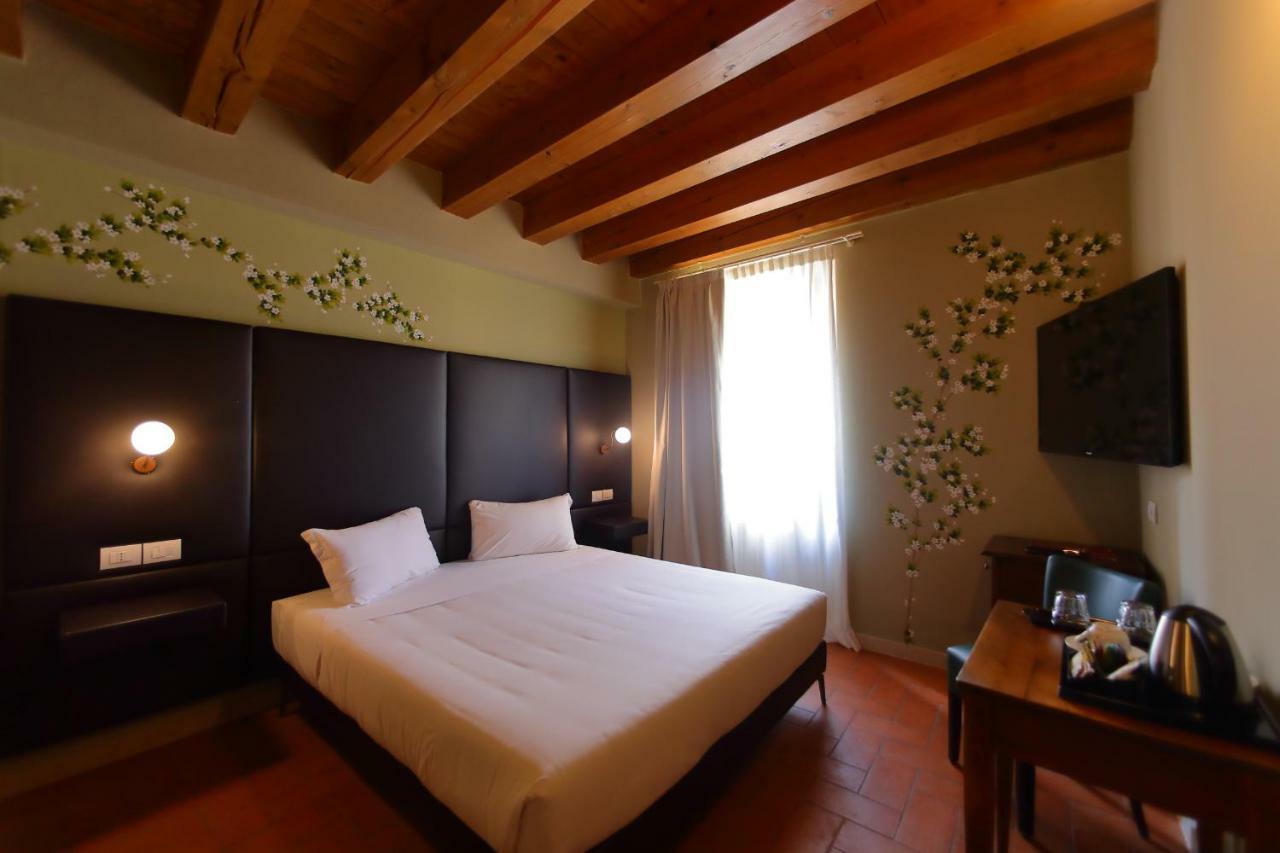 La Boheme Chambres Lazise Exterior photo