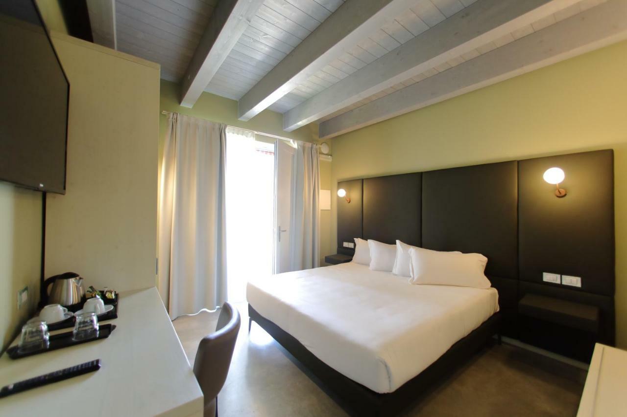 La Boheme Chambres Lazise Exterior photo
